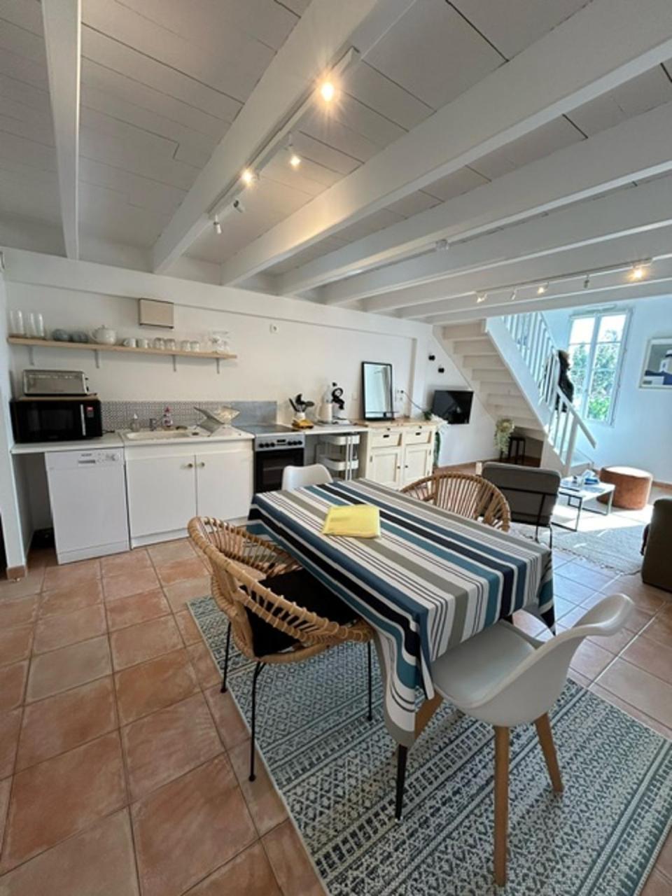 Hom'Yeu Villa Port-Joinville ภายนอก รูปภาพ